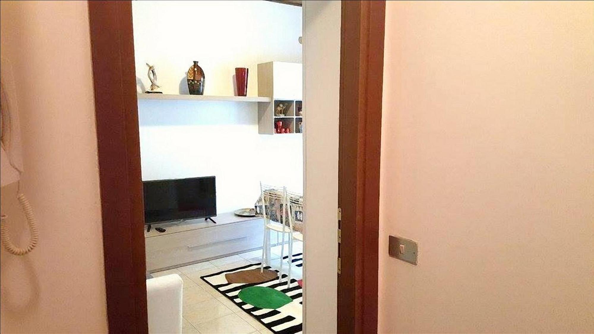 Rogoredo Apartments Milão Exterior foto